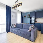 アパート Kauko Apartment, Takas I Jura, Sildomas Baseinas パランガ