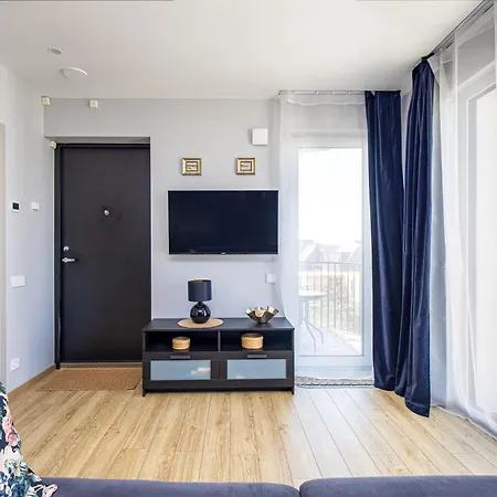 Kauko Apartment, Takas I Jura, Sildomas Baseinas * Połąga