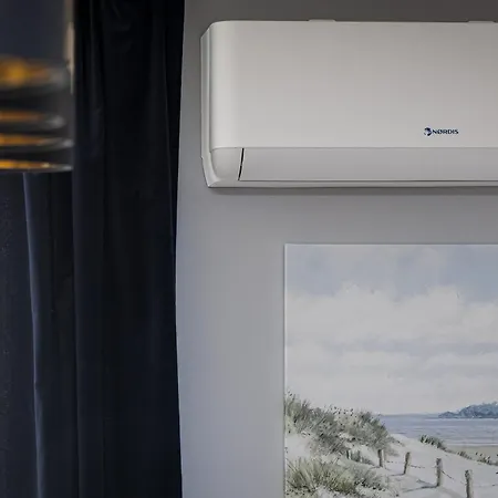 Kauko Apartment, Takas I Jura, Sildomas Baseinas Apartament *