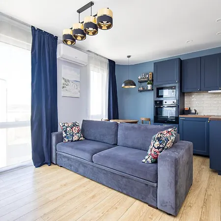 דירה Kauko Apartment, Takas I Jura, Sildomas Baseinas פלאנגה