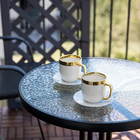 Kauko Apartment, Takas I Jura, Sildomas Baseinas * פלאנגה