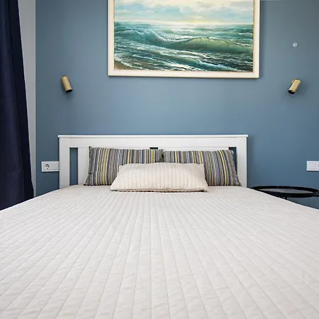 Kauko Apartment, Takas I Jura, Sildomas Baseinas פלאנגה