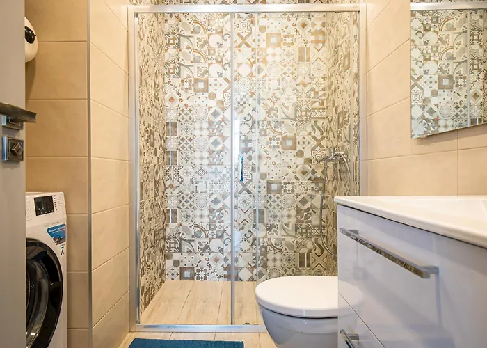 Kauko Apartment, Takas I Jura, Sildomas Baseinas דירה *