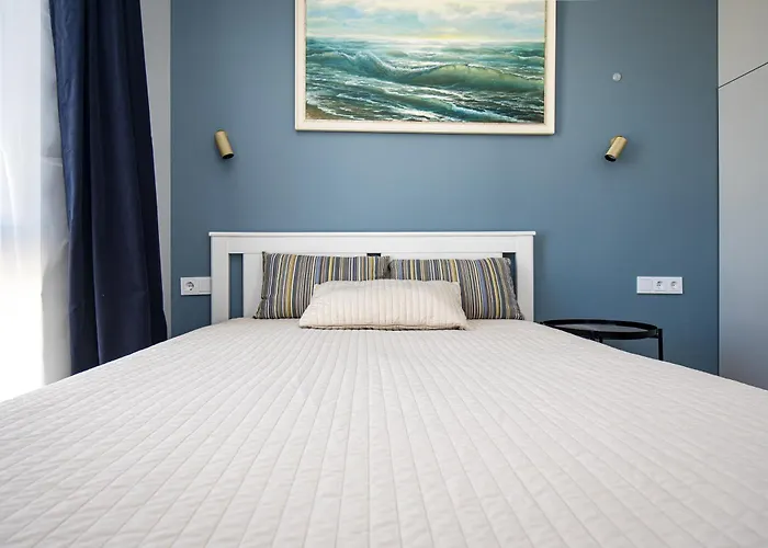 Kauko Apartment, Takas I Jura, Sildomas Baseinas 帕兰加