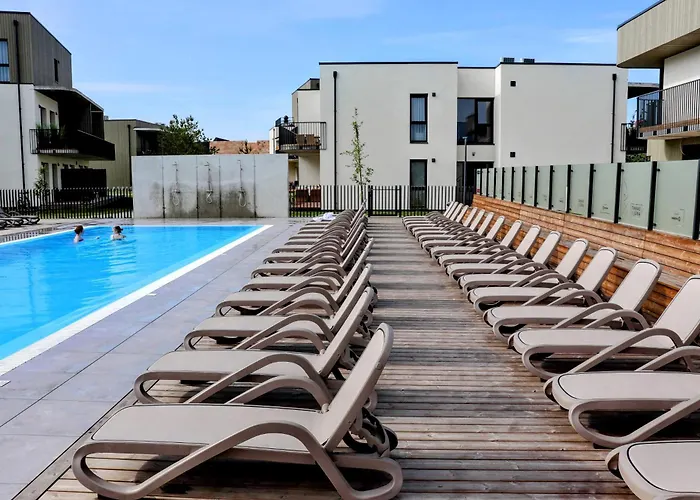 Kauko Apartment, Takas I Jura, Sildomas Baseinas 帕兰加